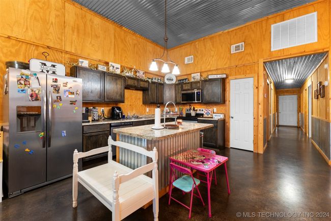 7011 Robinson Rd, House other with 2 bedrooms, 1 bathrooms and null parking in Caddo OK | Image 11