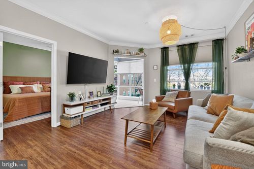 215-23 Pierside Dr, BALTIMORE, MD, 21230-5468 | Card Image