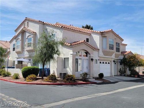 4049 Castle Cove Dr, Las Vegas, NV, 89108-6308 | Card Image