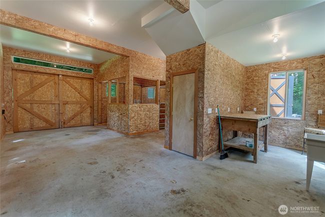 31520 94 Th Ave E, House other with 3 bedrooms, 4 bathrooms and 5 parking in Eatonville WA | Image 23