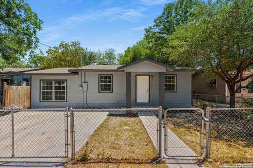 512 Vickers Ave, San Antonio, TX, 78211-2530 | Card Image
