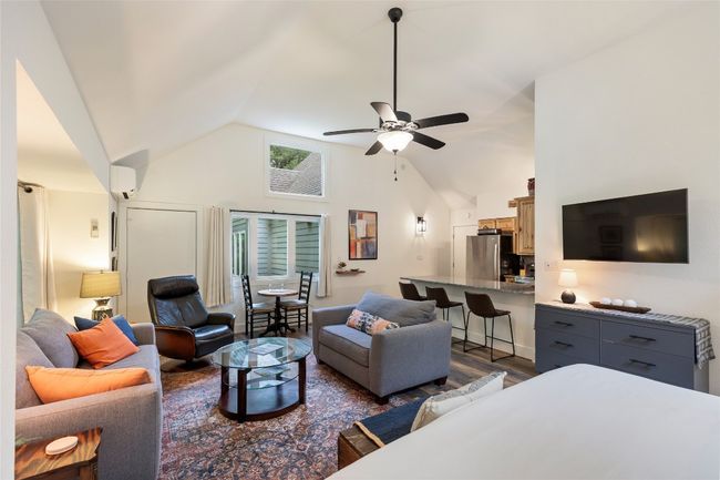 1909 - 260 River Run, Condo with 1 bedrooms, 1 bathrooms and null parking in Sapphire NC | Image 20