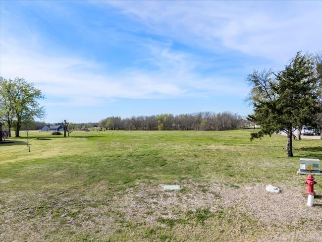 View of yard | Image 6