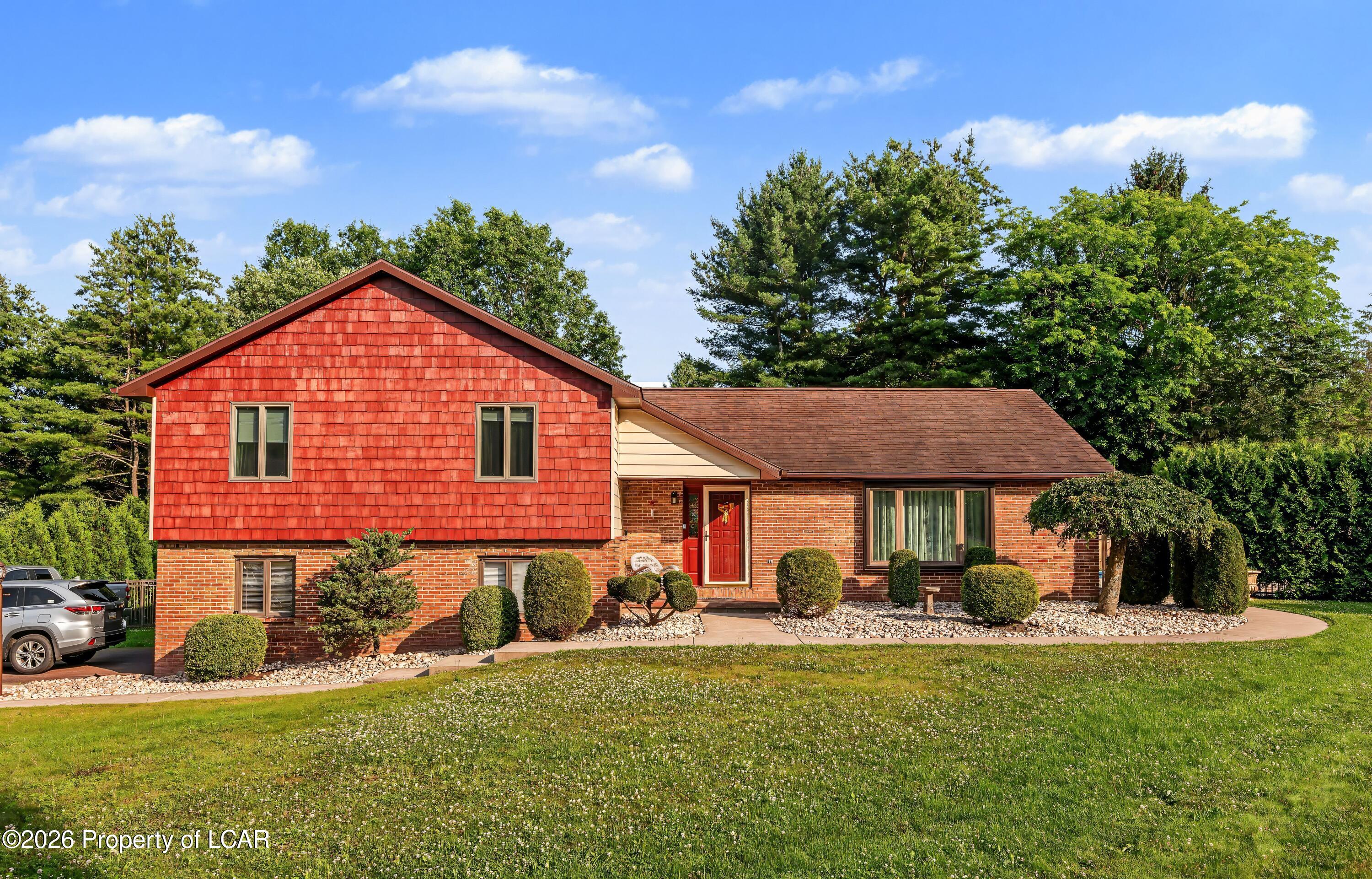 Residential in Sugarloaf