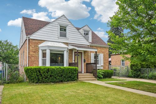 9714 Dodge Ave, Franklin Park, IL, 60131-1729 | Card Image