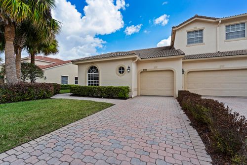 8132 Carnoustie Pl, Port St Lucie, FL, 34986-3317 | Card Image