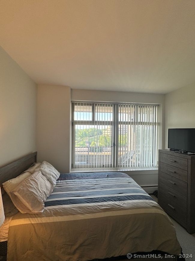 APT-503 - 235 E River Dr, Condo with 3 bedrooms, 2 bathrooms and 2 parking in East Hartford CT | Image 19