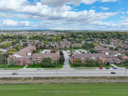 202-247 King St N, New Tecumseth, ON, L9R1N4 | Card Image