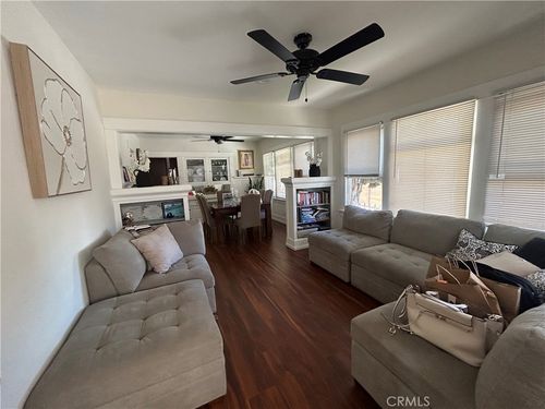 622 W 2nd St, San Pedro, CA, 90731-2504 | Card Image