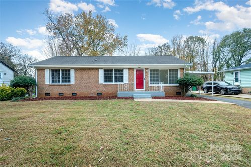 521 Colony Acres Drive, Charlotte, NC, 28217 | Card Image