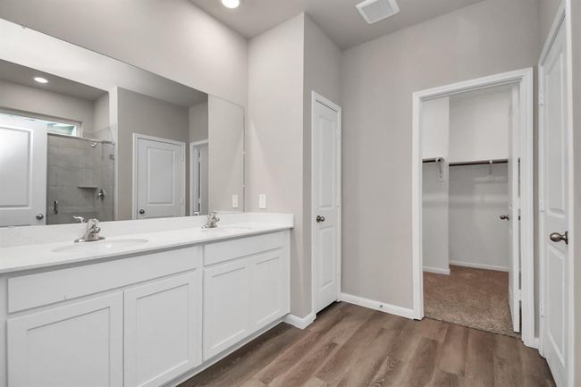 232 Orchard Laurel Dr, House other with 4 bedrooms, 3 bathrooms and 2 parking in Alvin TX | Image 6