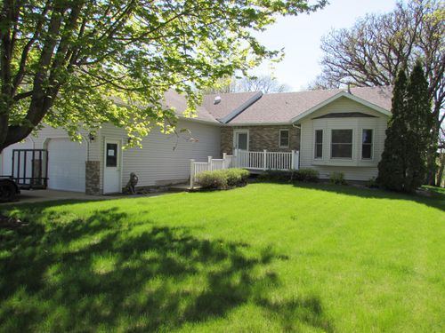 1600 S Prairie Ave, Fairmont, MN, 56031-3100 | Card Image