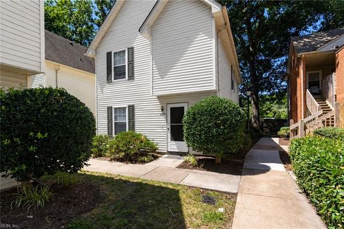 5505 Fountain Ct, Virginia Beach, VA, 23462-1231 | Card Image