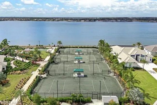 Tennis courts | Image 35