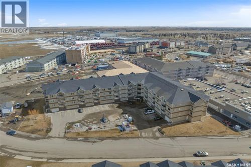 1621 Dakota Dr, Regina, SK, S4Z0A8 | Card Image