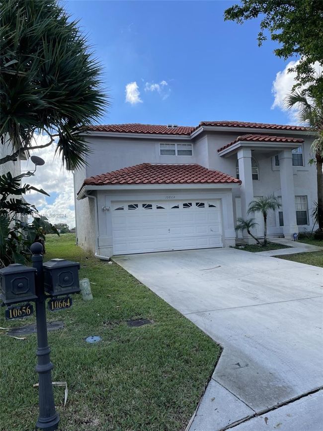 10664 Oak Lake Way, House other with 4 bedrooms, 2 bathrooms and null parking in Boca Raton FL | Image 7