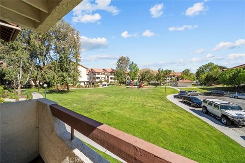 355-27949 Tyler Ln, Canyon Country, CA, 91387-4312 | Card Image