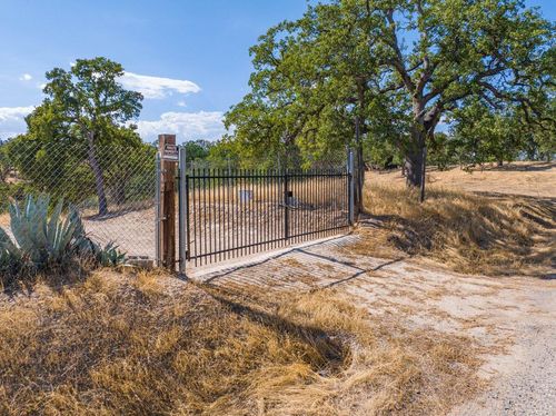 6917 Earpe Court, Corning, CA, 96021 | Card Image