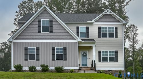 8459 Warrior Rd, Quinton, VA, 23141-2379 | Card Image