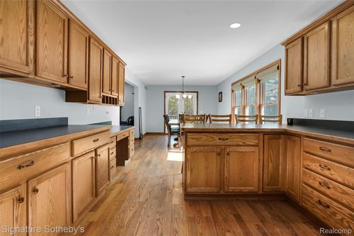 11275 W Coon Lake Rd, Webberville, MI, 48892-9013 | Card Image