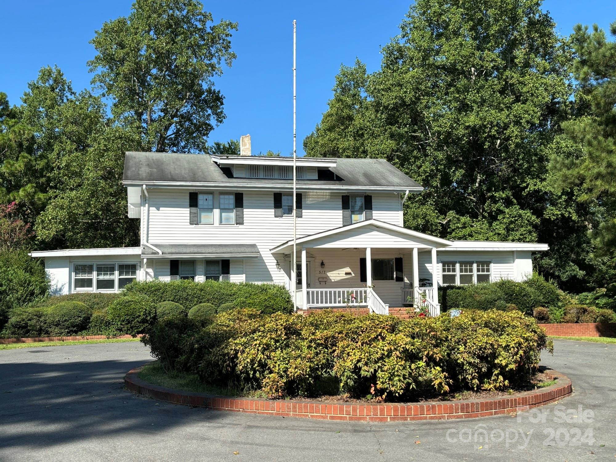 Spring St, Troy, NC 27371