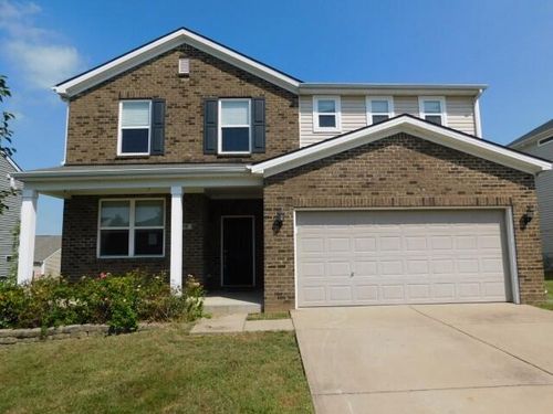 272 Saint Regis Dr, Shelbyville, KY, 40065-6316 | Card Image