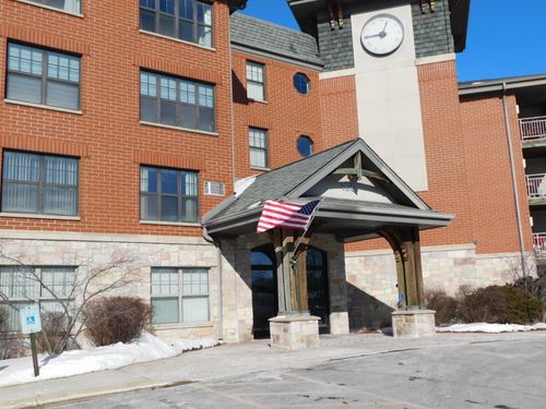 100 E Main Sts, Waukesha, WI, 53186 | Card Image