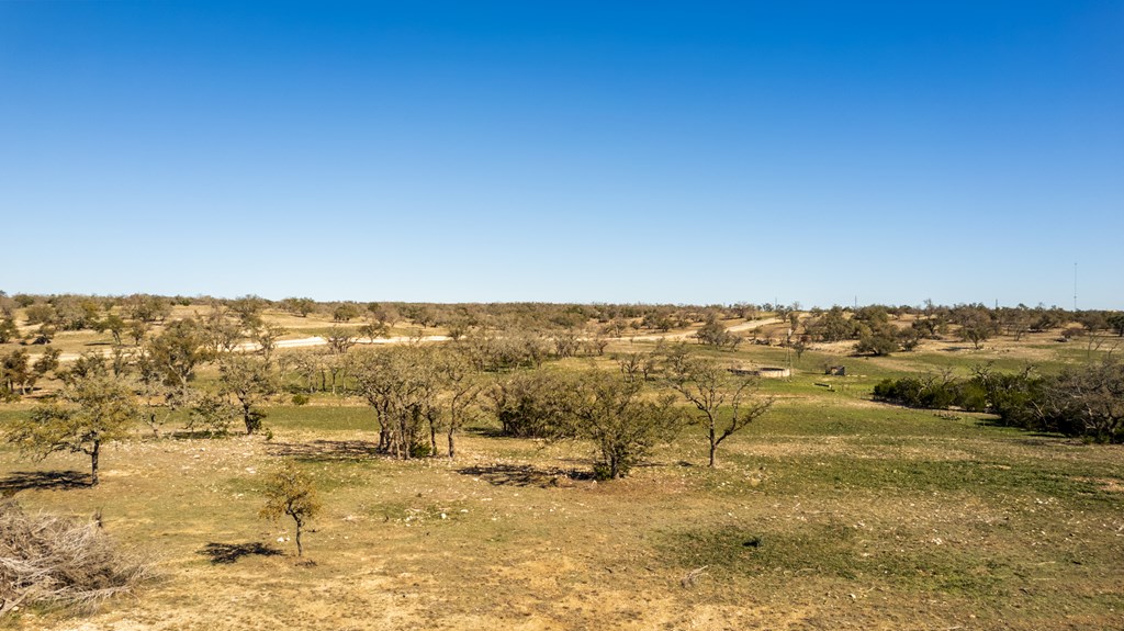 Land in Harper 5