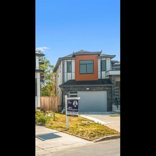 18764 62a Ave, Surrey, BC, V3S7V8 | Card Image