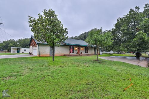 402 Elm St, Buffalo Gap, TX, 79508-2144 | Card Image