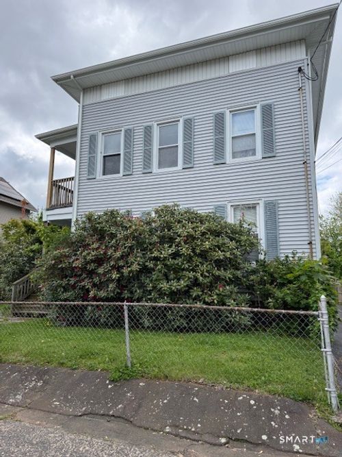 85 Ellis St, New Britain, CT, 06051-3424 | Card Image