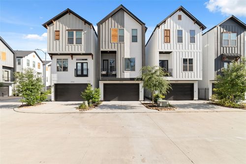 3705 Creekmont Green Lane, Houston, TX, 77091 | Card Image