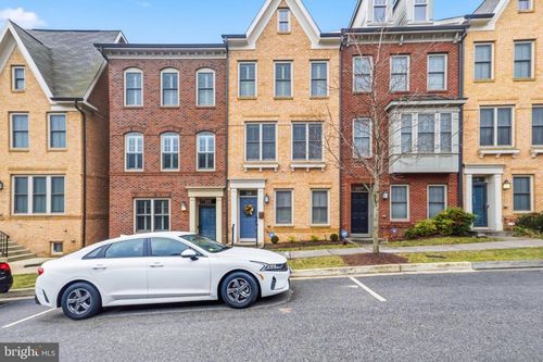 211 Beacon Pl Ne, WASHINGTON, DC, 20011-1520 | Card Image