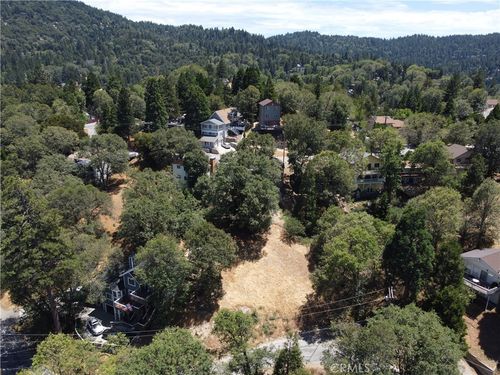 338 Davos Dr, Crestline, CA, 92325-9549 | Card Image