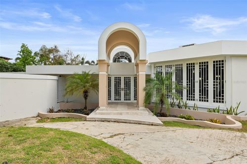 1802 Santa Marta, San Juan, PR, 00926 | Card Image