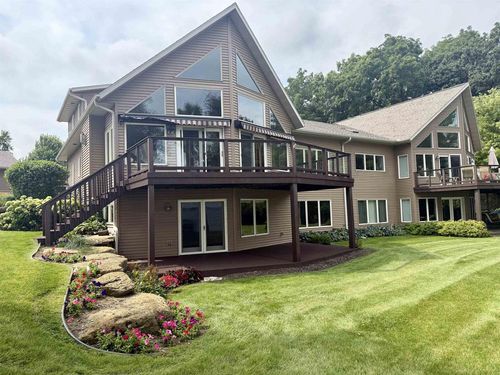 2-N7104 Airport Road, Beaver Dam, WI, 53916 | Card Image