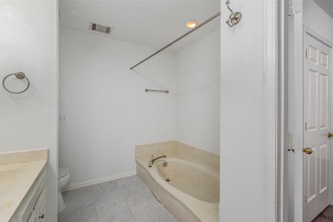 4045 Morman Ln, House other with 2 bedrooms, 3 bathrooms and null parking in Addison TX | Image 29