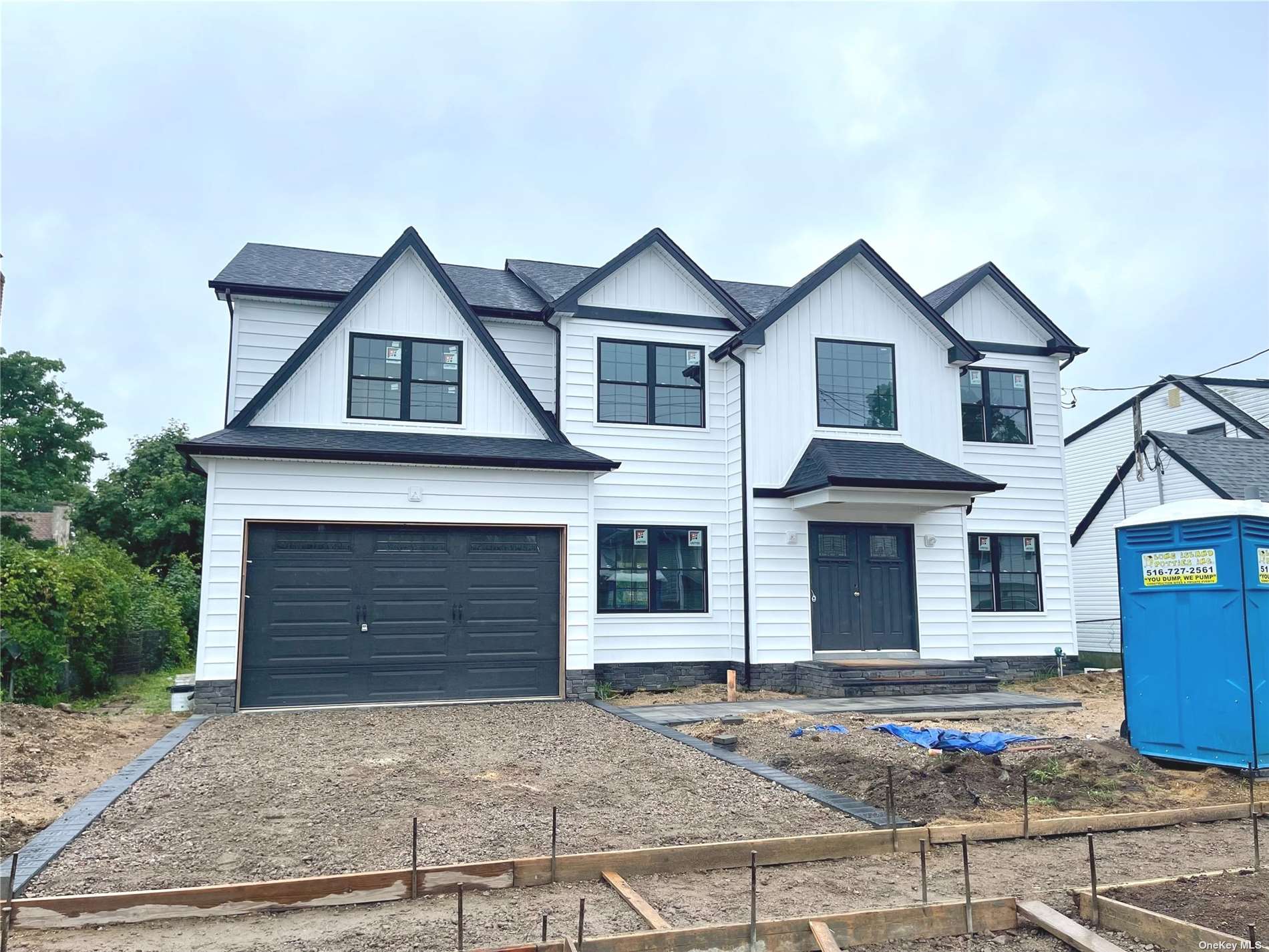 Atlantic Ave, Massapequa Park, NY 11762
