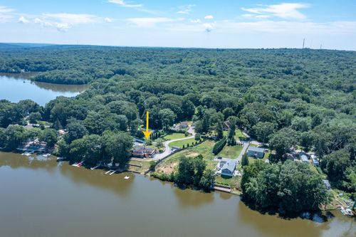 44 Laurel Point Dr, Oakdale, CT, 06370-1207 | Card Image