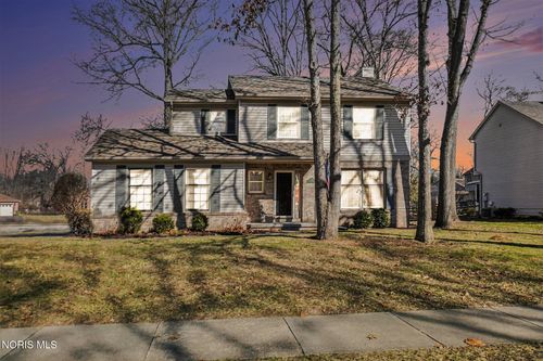 8250 Cherry Blossom Ln, Holland, OH, 43528-8319 | Card Image