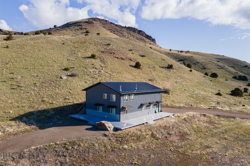 52 Arcturus Dr, Emigrant, MT, 59027-6090 | Card Image