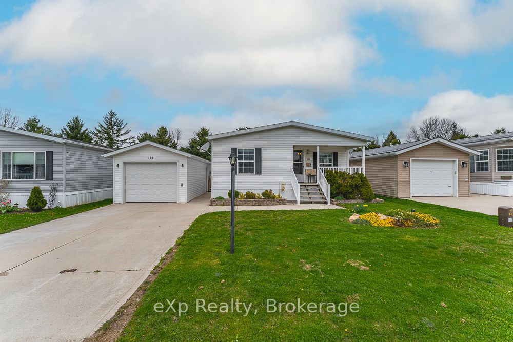 Residential in Georgian Bluffs 5