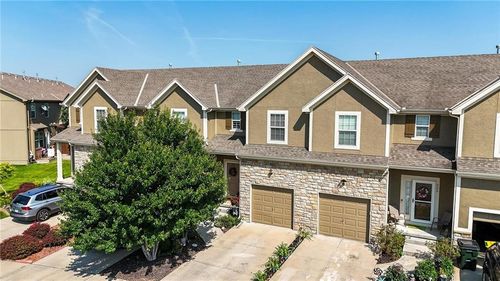 5d-207 N Laurel St, Gardner, KS, 66030-7845 | Card Image