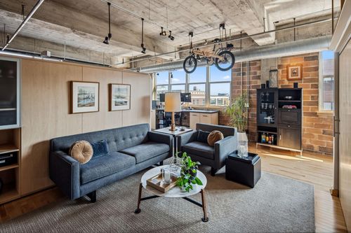 unit-411-901 N 3rd St, Minneapolis, MN, 55401-1540 | Card Image
