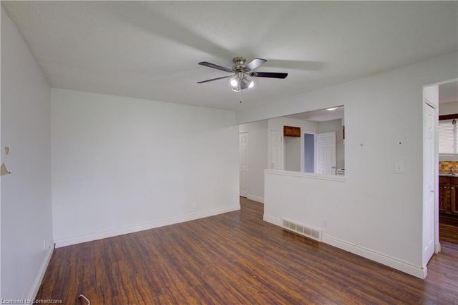 46 Elmwood Ave, House other with 6 bedrooms, 2 bathrooms and 4 parking in Cambridge ON | Image 6