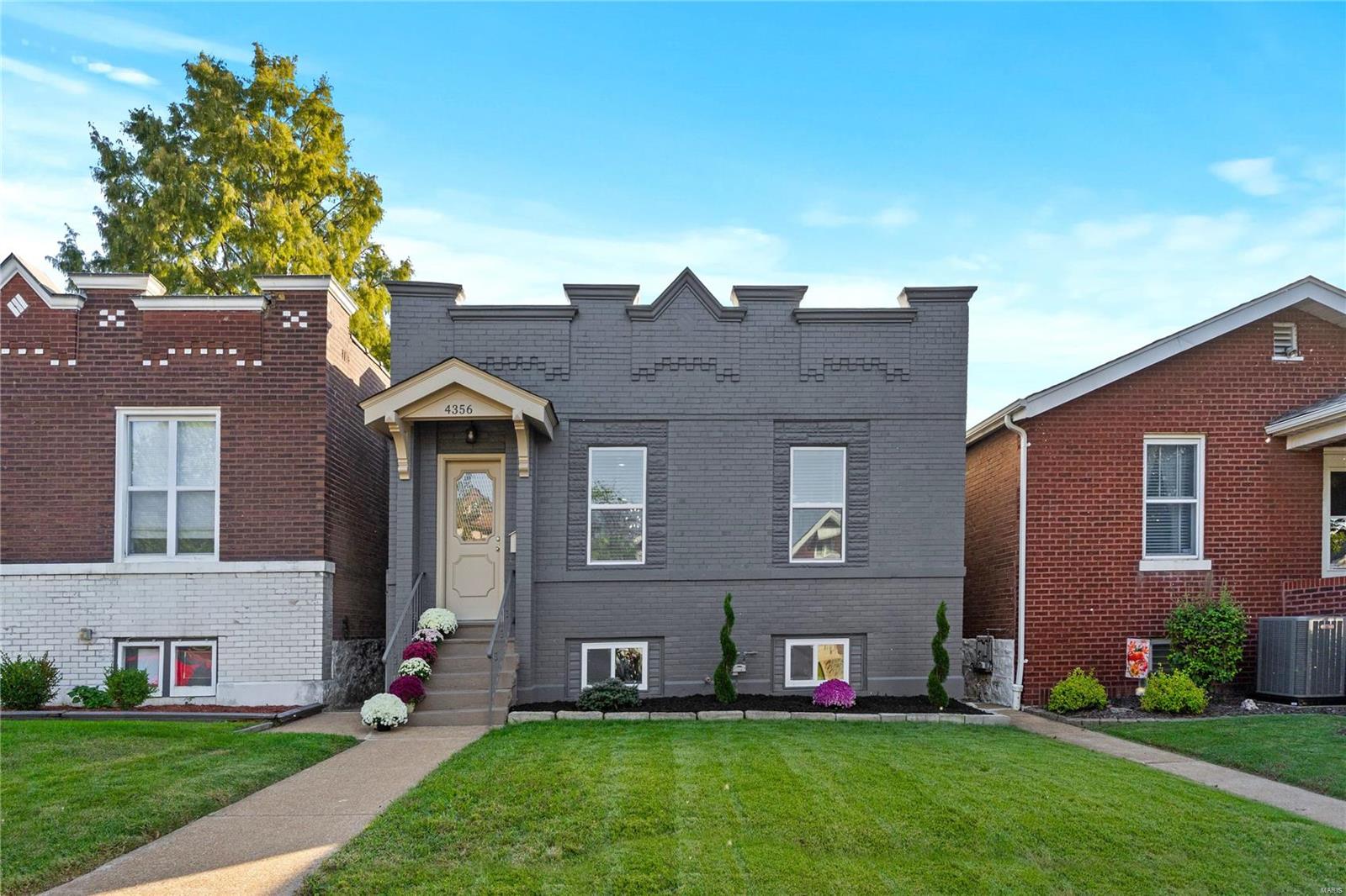 Ellenwood Ave, Saint Louis, MO 63116
