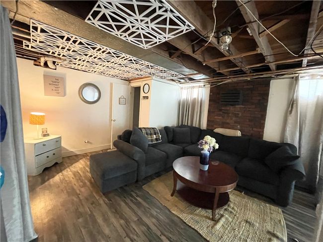 6331 Tuscarawas Rd, House other with 4 bedrooms, 2 bathrooms and 1 parking in Industry PA | Image 29