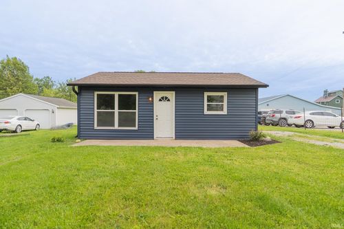 313 E Prairie Street, Leesburg, IN, 46538 | Card Image