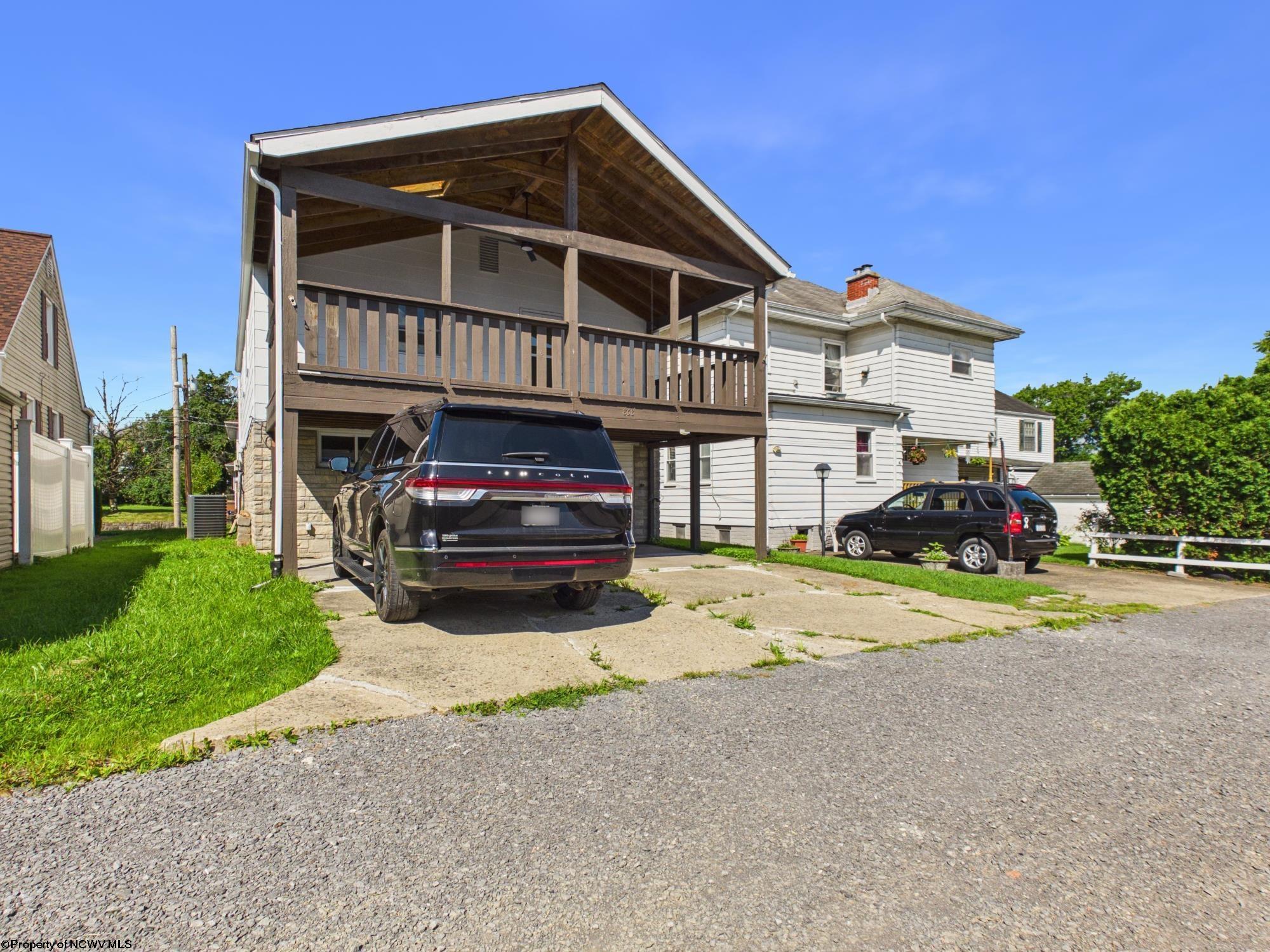 Residential in Fairmont 4