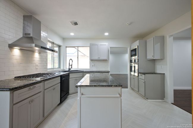 425 Winfield Blvd, House other with 3 bedrooms, 2 bathrooms and null parking in Windcrest TX | Image 14